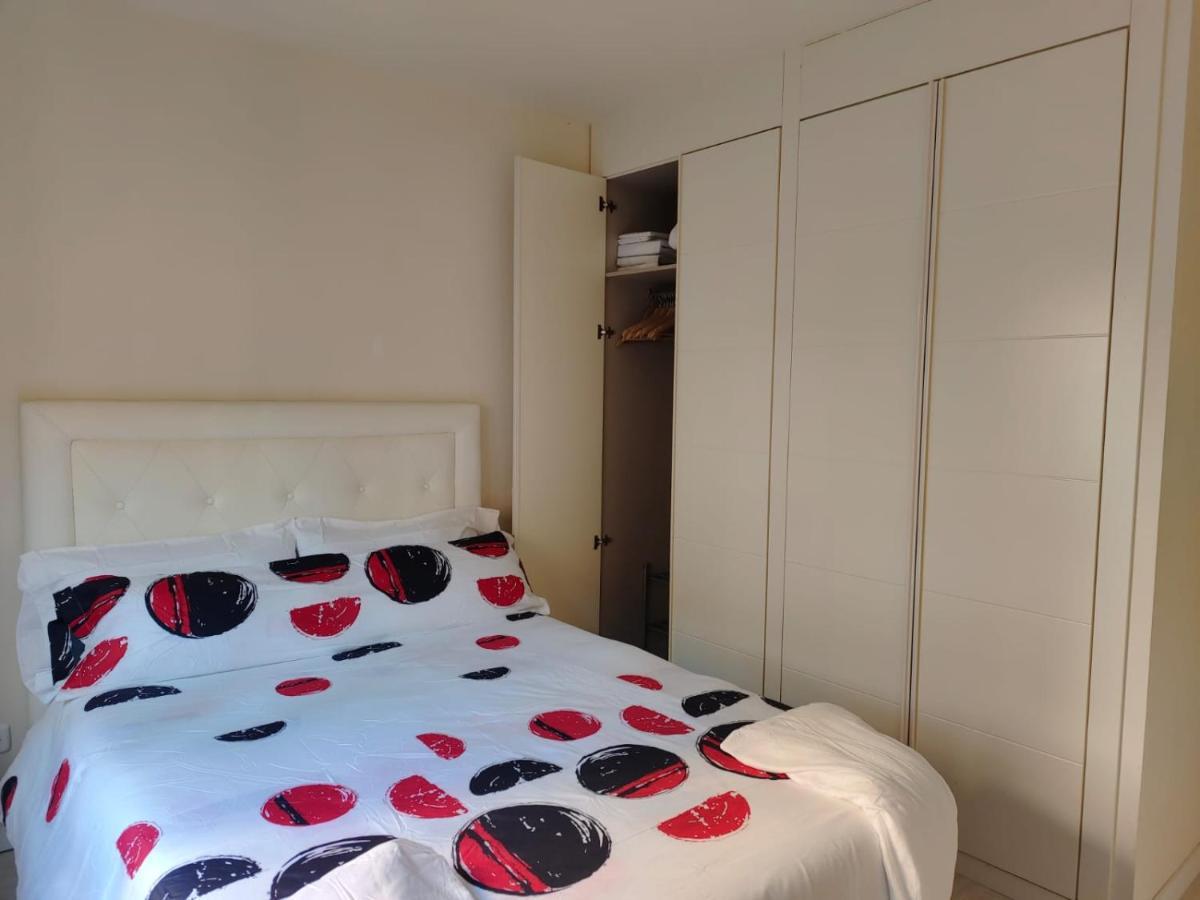 Casa Angel Apartment Alcala de Henares Ngoại thất bức ảnh