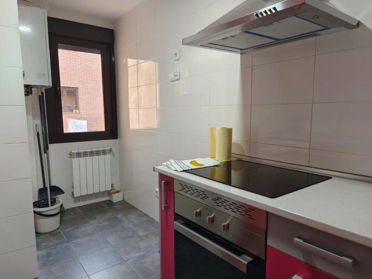 Casa Angel Apartment Alcala de Henares Ngoại thất bức ảnh