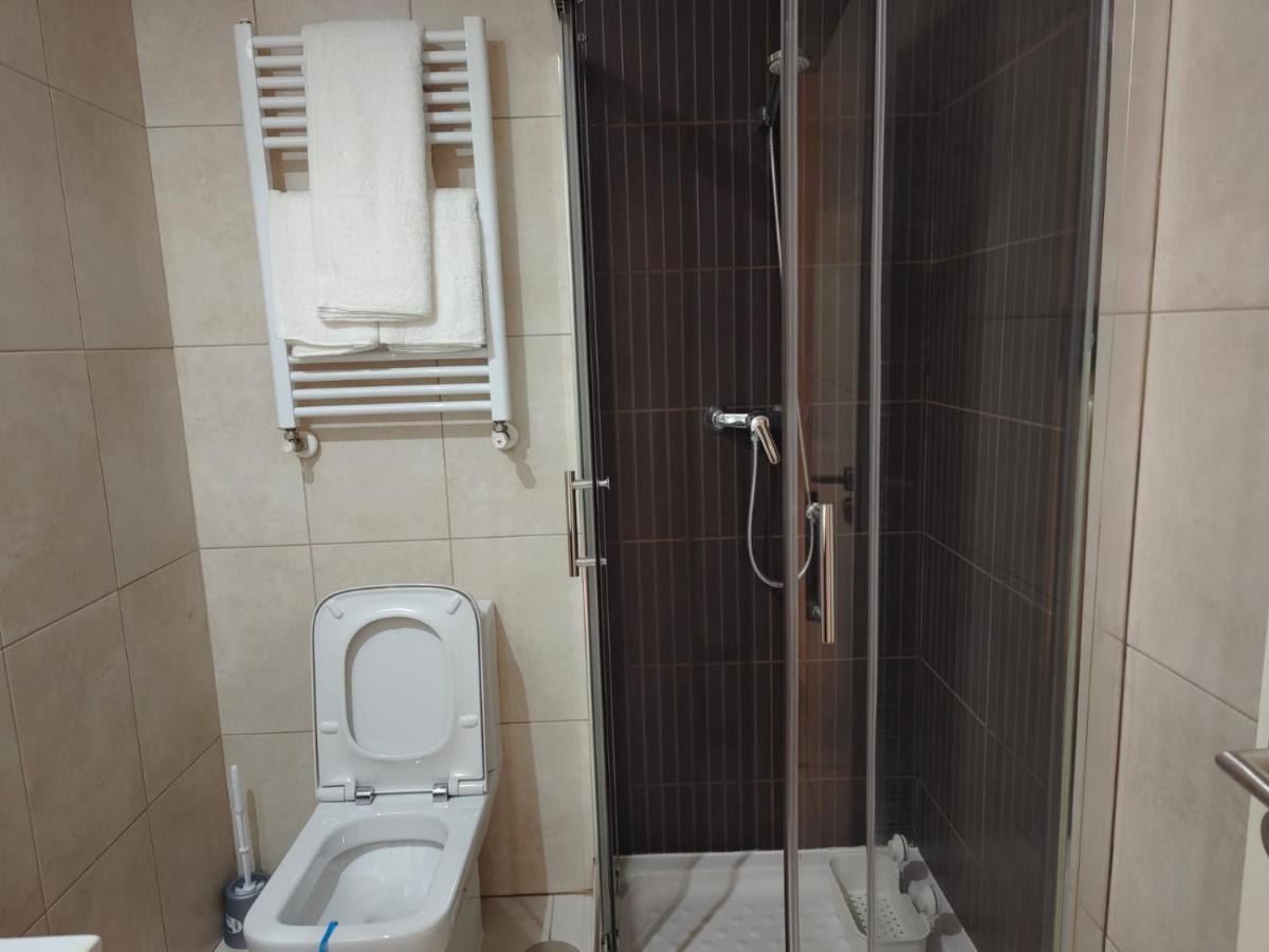 Casa Angel Apartment Alcala de Henares Ngoại thất bức ảnh